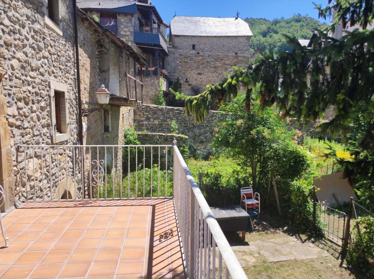 Antigua Casa Chato - Tucasaenlospirineos El Pueyo de Jaca Luaran gambar